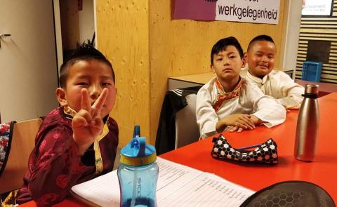 Tibetaanse scholiertjes